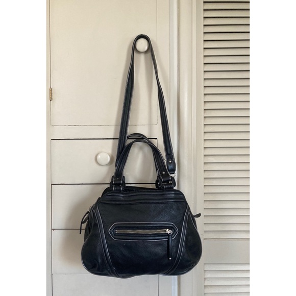 Cole Haan • Black Pebbled Leather Classic Shoulder Bag Tote Satchel - Picture 4 of 14